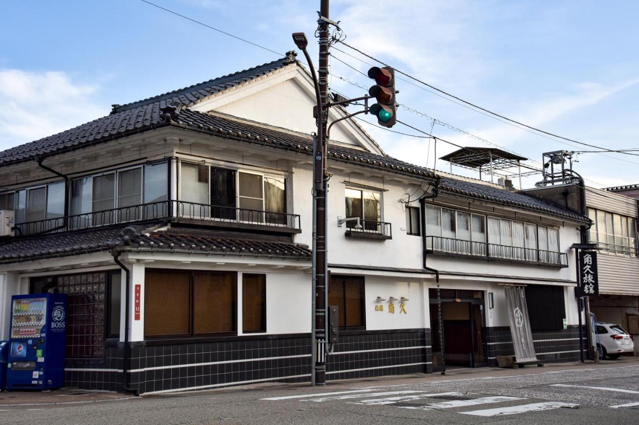 Kadokyu Ryokan Такаока Екстериор снимка