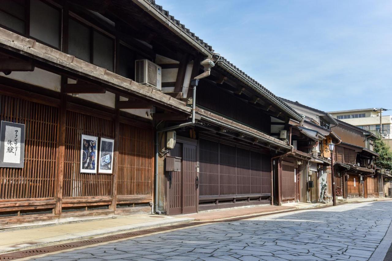 Kadokyu Ryokan Такаока Екстериор снимка