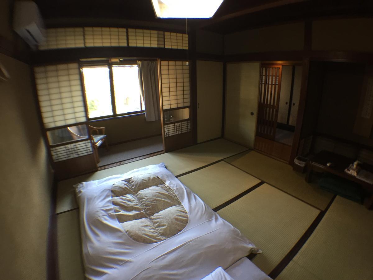 Kadokyu Ryokan Такаока Екстериор снимка