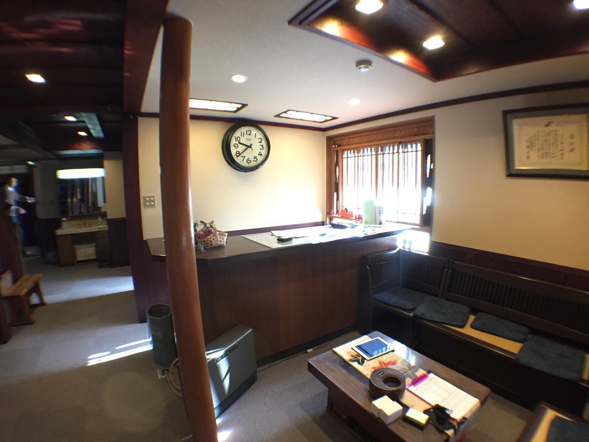 Kadokyu Ryokan Такаока Екстериор снимка
